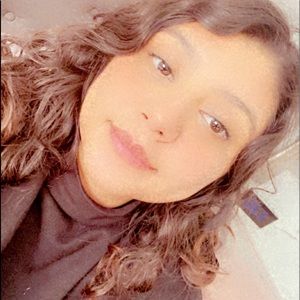 Meet your Posher, Alondra